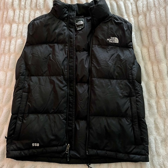 Other - NORTH FACE men’s puffer vest. Size Medium. 550